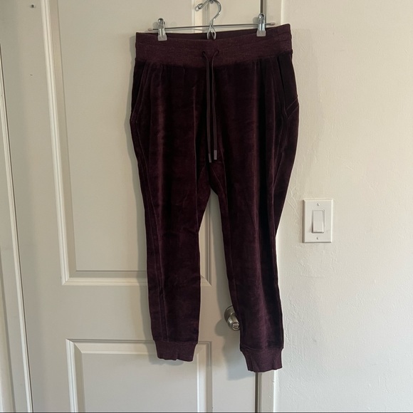Lululemon Warm Down Jogger, 10 - Picture 2 of 6